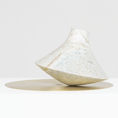 Vase "Toll Vase 01" von Tatiana Queiroz