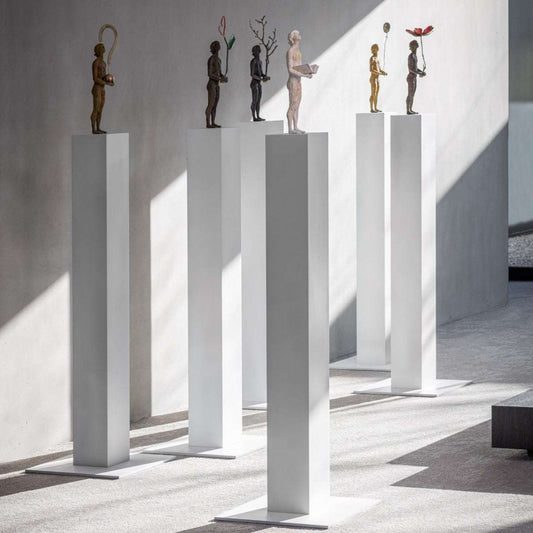 Bronzeskulptur "Thoughts Ensemble" von Raffaella Benetti